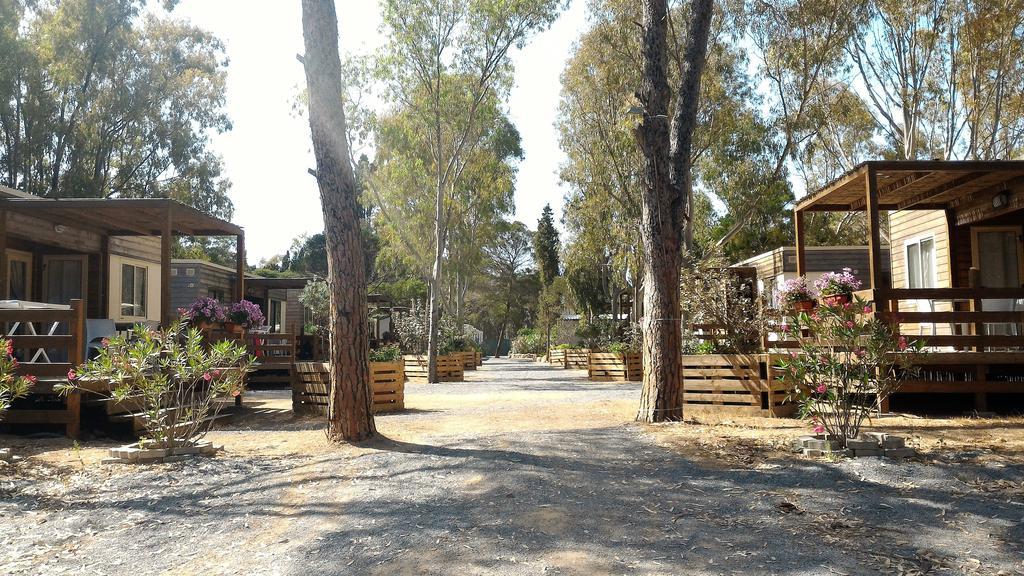 Camping Village Flumendosa Santa Margherita di Pula Exterior photo
