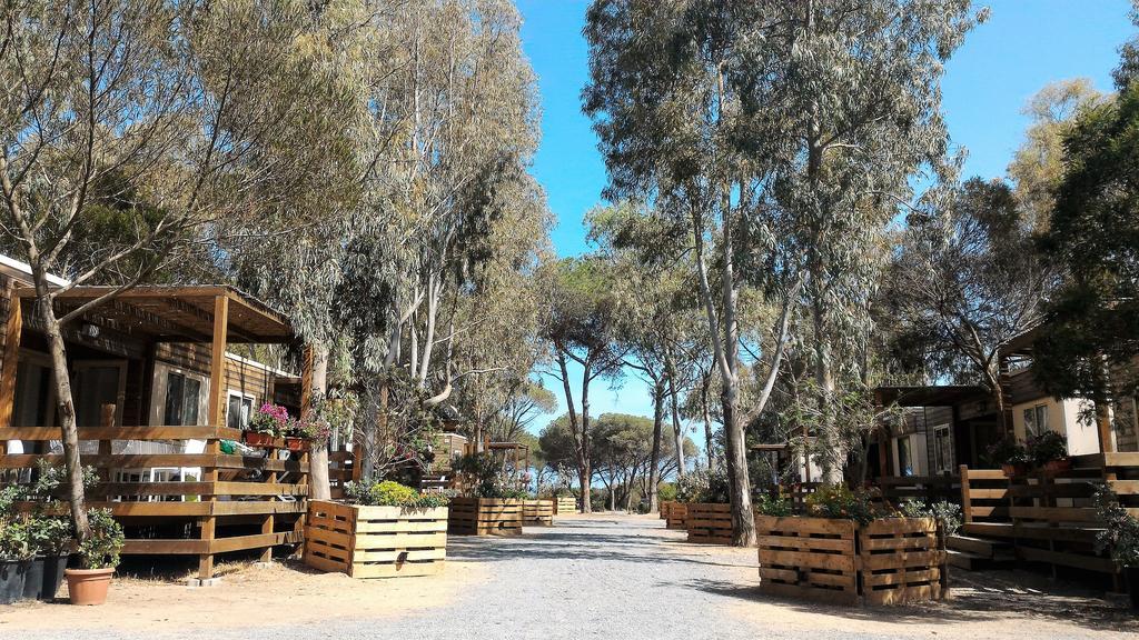 Camping Village Flumendosa Santa Margherita di Pula Exterior photo
